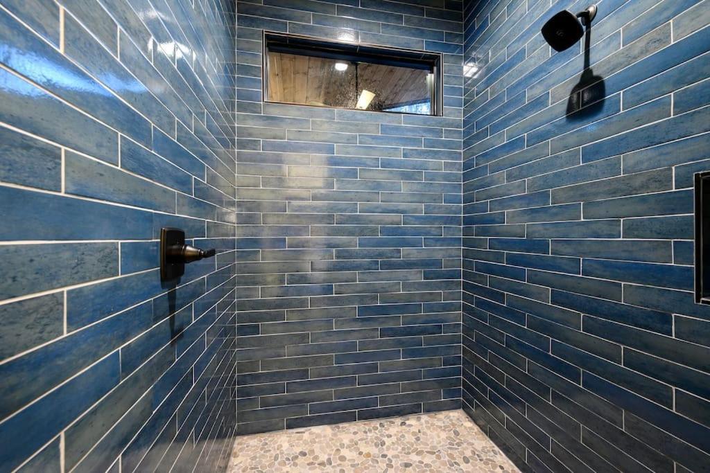 Brand New Luxury 2 Bedroom With Loft And Spa Sleeps 10 Broken Bow Eksteriør billede